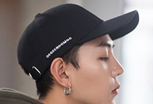 ?汗帶在材質(zhì)帽子選用上是比較夏雜